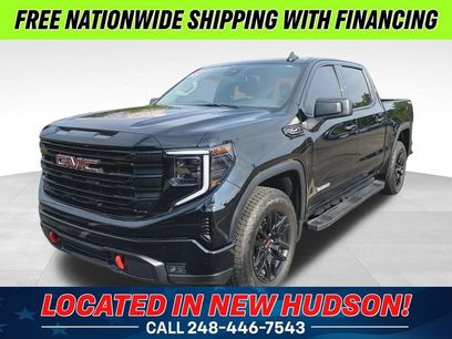 Used 2025 GMC Sierra 1500 Elevation