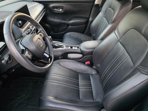 Used 2024 Honda HR-V EX-L image 10
