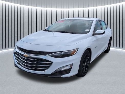 Used 2024 Chevrolet Malibu LT image 11