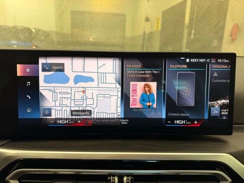 Used 2023 BMW 330i xDrive Sedan w/ Driving Assistance Package image 16