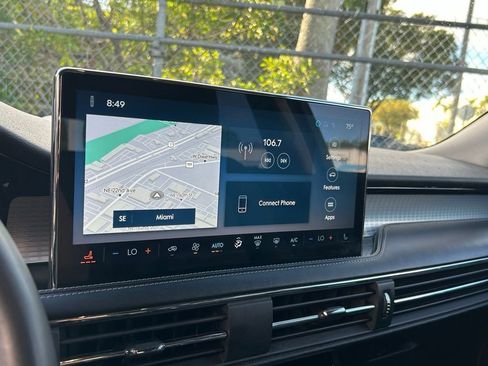 Used 2024 Lincoln Corsair FWD image 22