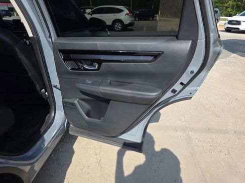 Used 2025 Honda CR-V EX-L image 47