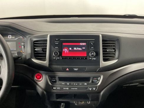 Used 2019 Honda Ridgeline Sport image 13