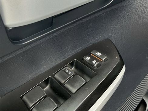 Used 2015 Toyota Tundra SR5 w/ TRD Off Road Package image 16