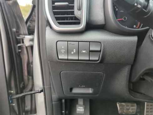 Used 2022 Kia Sportage Nightfall Edition image 20