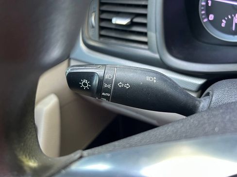 Used 2018 Hyundai Sonata SE FWD image 22