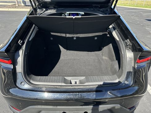 Certified 2024 Toyota Prius LE image 31