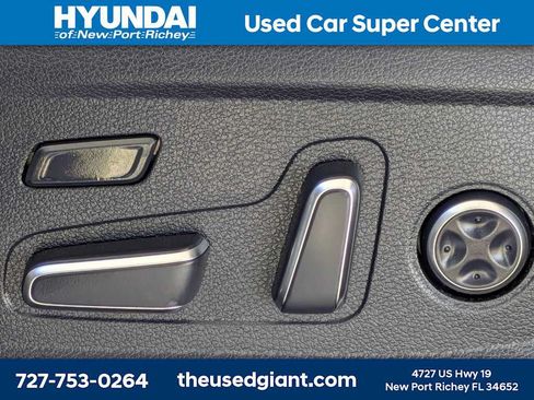Certified 2023 Hyundai Palisade Limited FWD image 27
