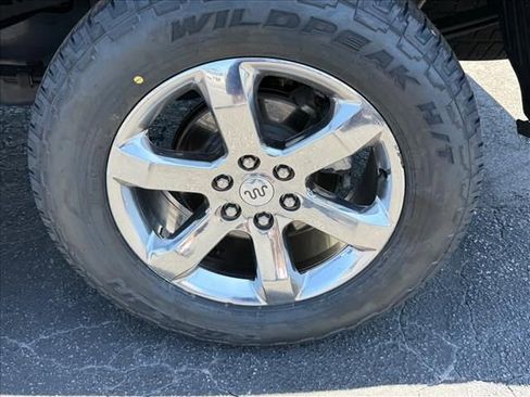 Used 2023 Ford F150 King Ranch w/ Equipment Group 601A High AWD/4WD image 14
