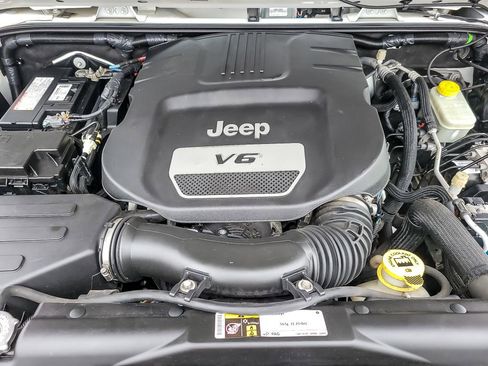 Used 2016 Jeep Wrangler Unlimited Sport w/ Quick Order Package 24S image 20