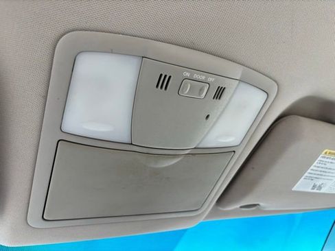 Used 2009 Nissan Altima 2.5 S FWD image 14