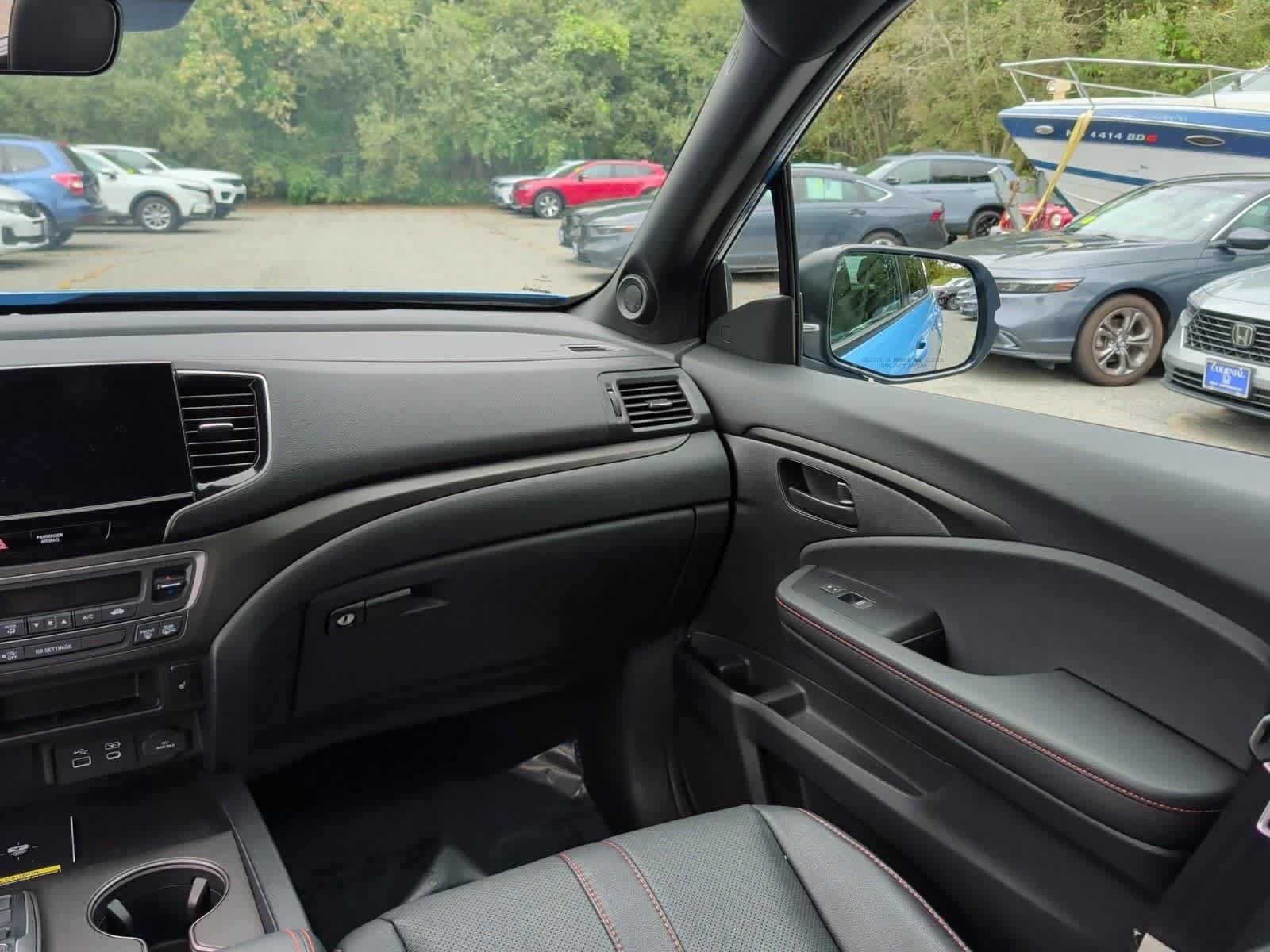 Used 2024 Honda Passport TrailSport image 31