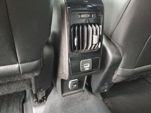 Used 2025 Jeep Compass Limited AWD/4WD image 14