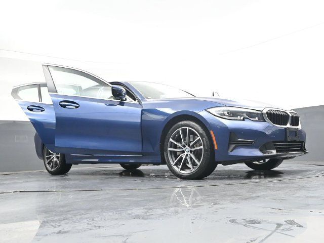 Used 2021 BMW 330i xDrive Sedan AWD/4WD image 42