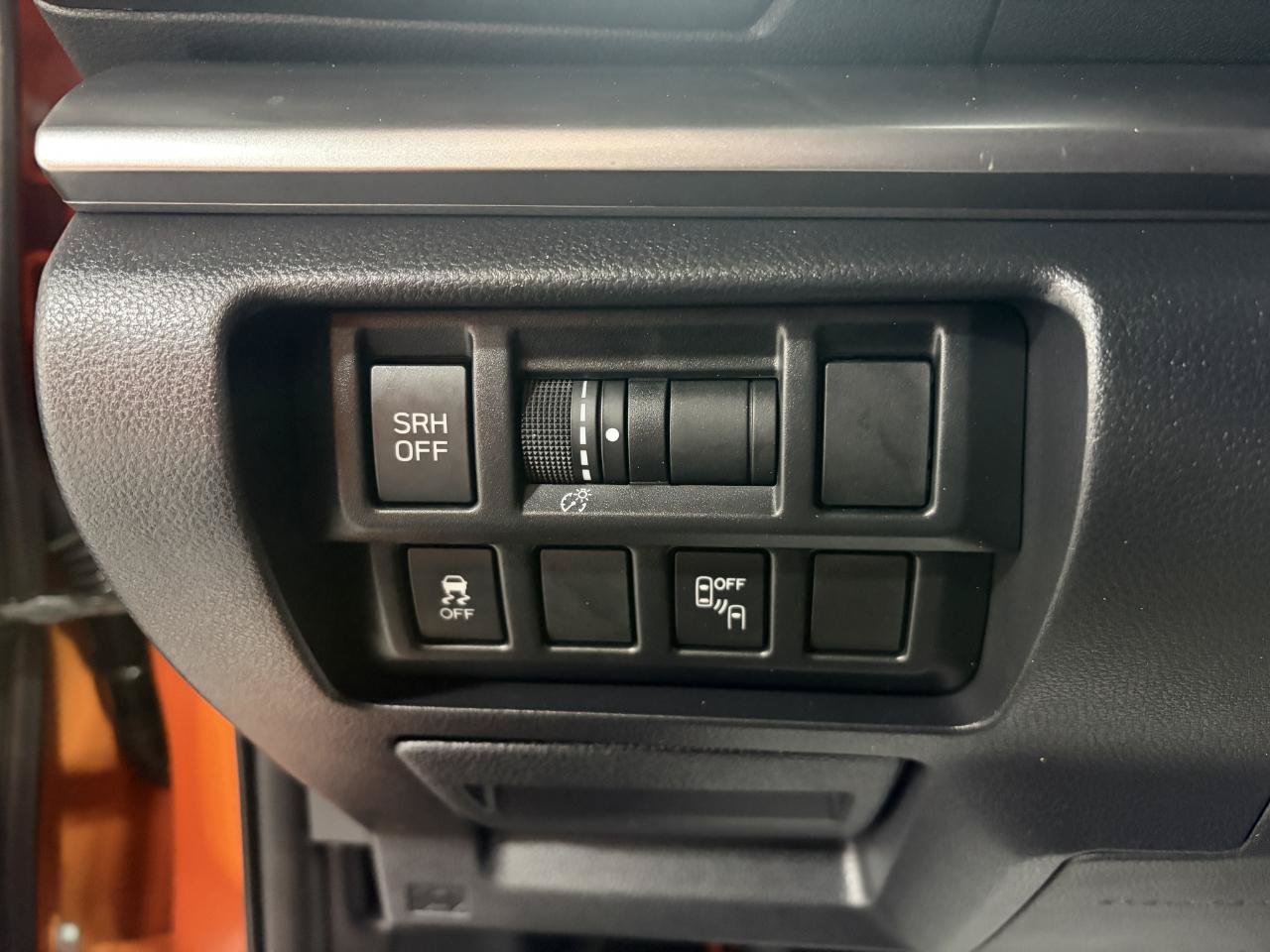 Used 2018 Subaru Crosstrek 2.0i Limited AWD/4WD image 27
