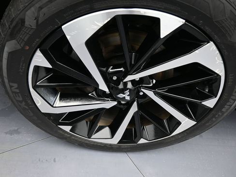 Used 2022 Mitsubishi Outlander SE image 45