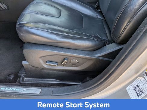 Used 2017 Ford Edge Titanium w/ Technology Package image 12