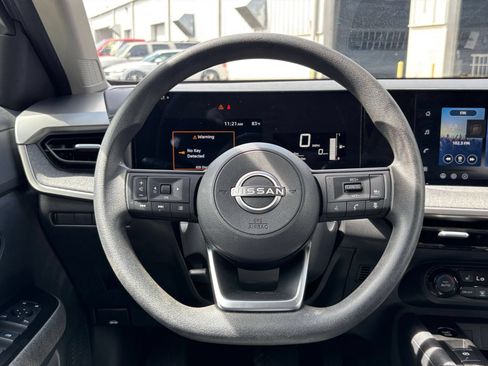 Used 2026 Nissan Kicks SV w/ Cold Weather Package FWD image 27