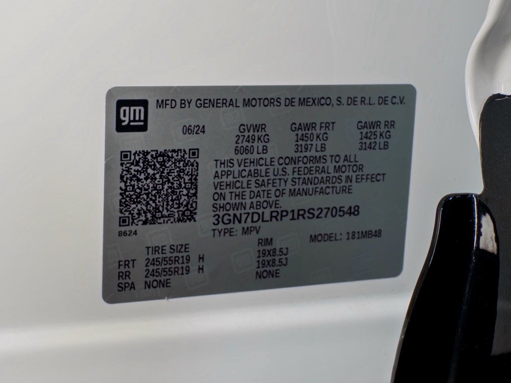 Used 2024 Chevrolet Equinox EV LT FWD image 28