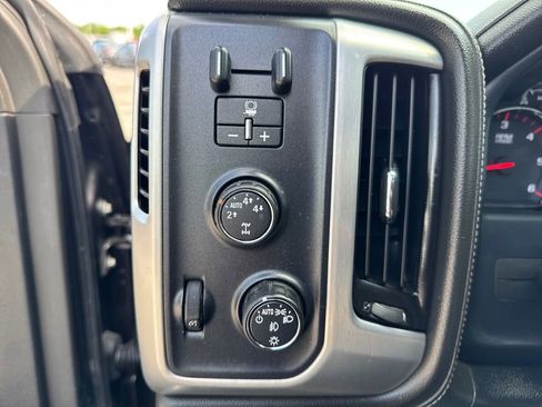 Used 2016 GMC Sierra 1500 SLT w/ SLT Premium Package AWD/4WD image 22