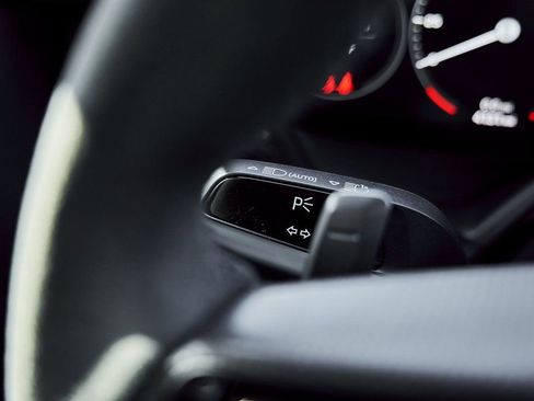 Used 2022 Porsche 911 Carrera 4 GTS w/ Premium Package image 50