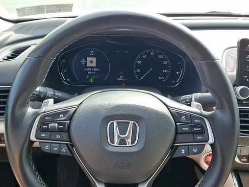Certified 2018 Honda Accord Touring image 21