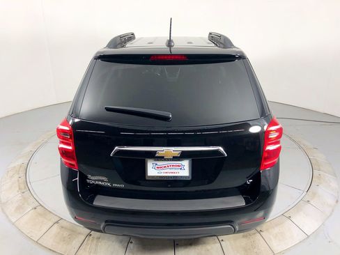 Used 2017 Chevrolet Equinox LT w/ Convenience Package image 11
