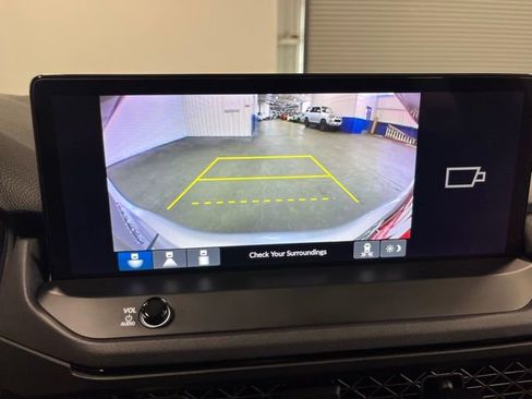 Used 2025 Honda Accord Sport image 27