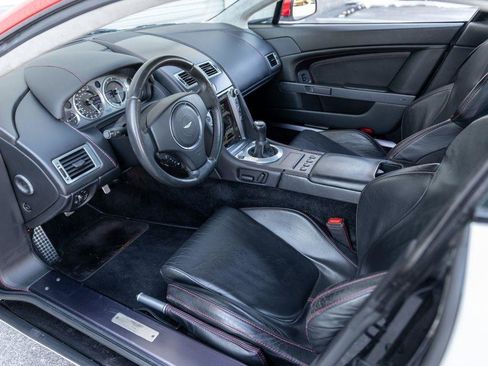 Used 2006 Aston Martin V8 Vantage Coupe image 8