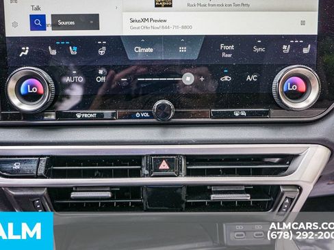Used 2025 Lexus RX 350h w/ Convenience Package AWD/4WD image 40