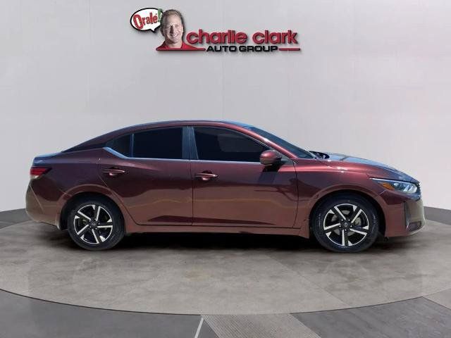 Certified 2024 Nissan Sentra SV FWD image 6