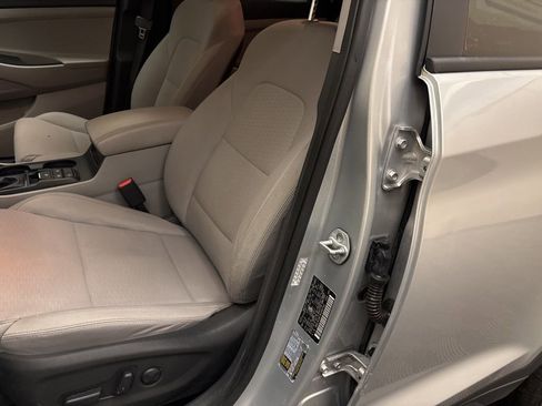 Used 2019 Hyundai Tucson Value image 11