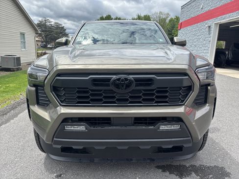 New 2026 Toyota Tacoma TRD Off-Road AWD/4WD image 8