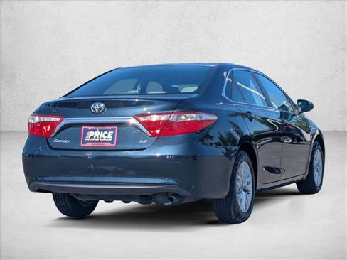 Used 2016 Toyota Camry LE FWD image 5