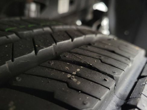 Used 2022 Toyota Tacoma TRD Sport image 12