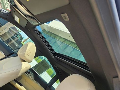 Used 2024 BMW i4 eDrive40 w/ Convenience Package RWD image 15