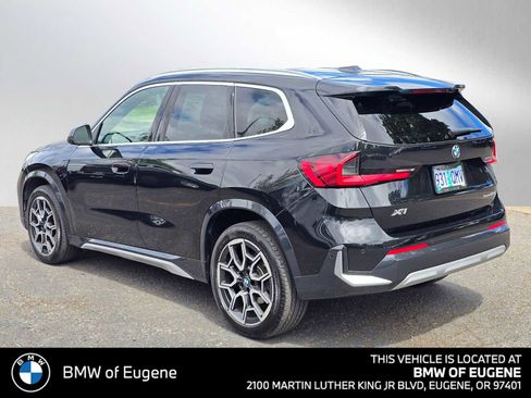 Used 2025 BMW X1 xDrive28i w/ Convenience Package AWD/4WD image 5
