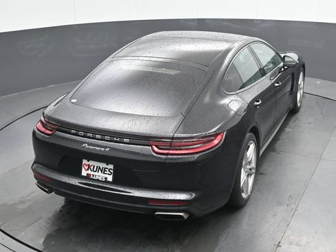 Used 2019 Porsche Panamera 4 AWD/4WD image 37