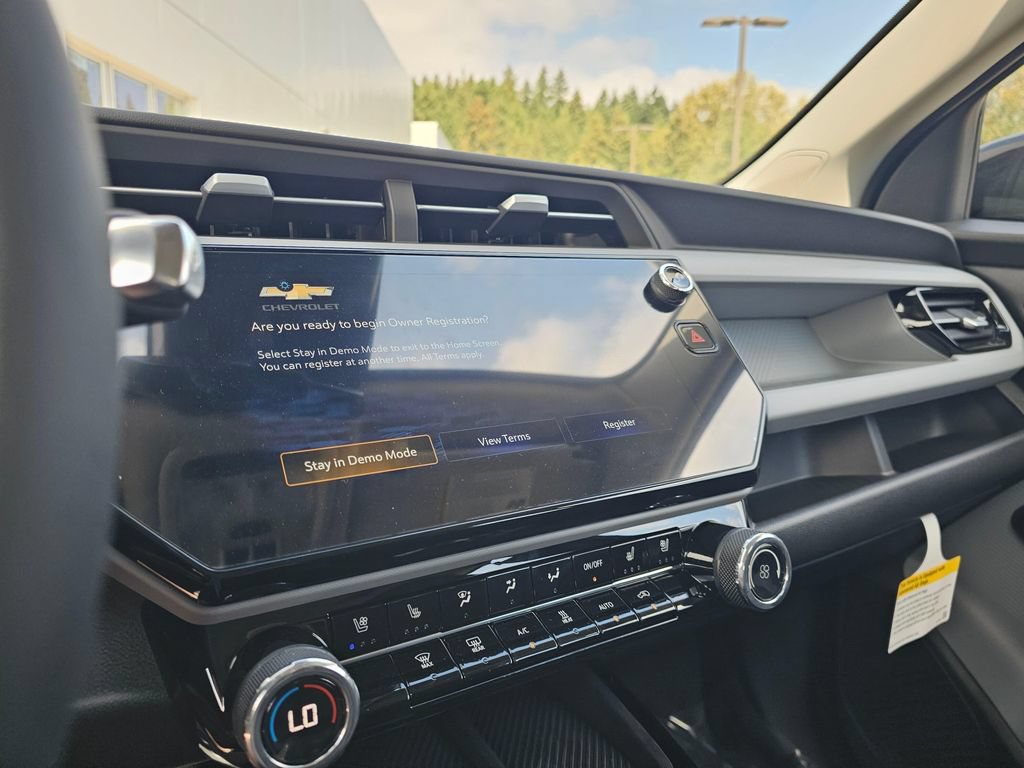 New 2027 Chevrolet Bolt RS w/ Technology Package FWD image 28