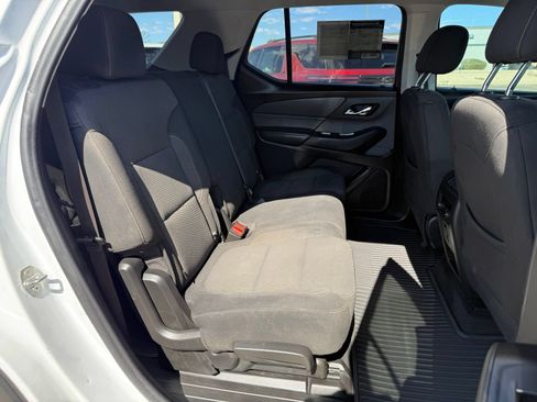 Certified 2020 Chevrolet Traverse LS FWD image 30