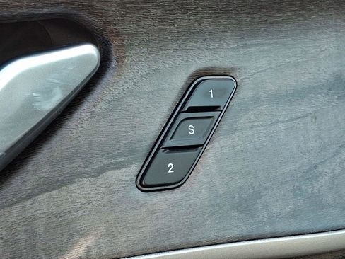 Certified 2023 Jeep Grand Cherokee Limited image 24