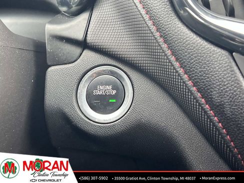 Certified 2024 Chevrolet Equinox RS image 23