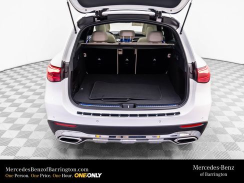New 2026 Mercedes-Benz GLC 300 4MATIC image 32