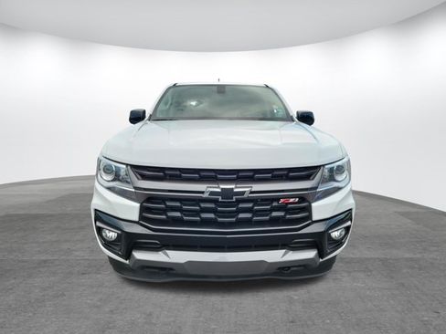 Used 2022 Chevrolet Colorado Z71 RWD image 2