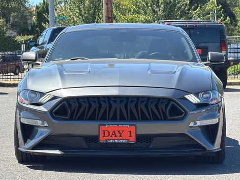 Used 2018 Ford Mustang GT Premium RWD image 11