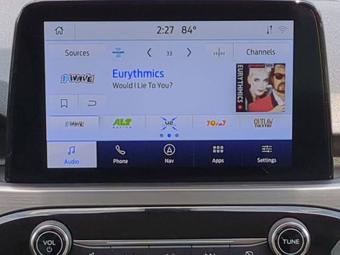 Used 2021 Ford Escape Titanium image 18