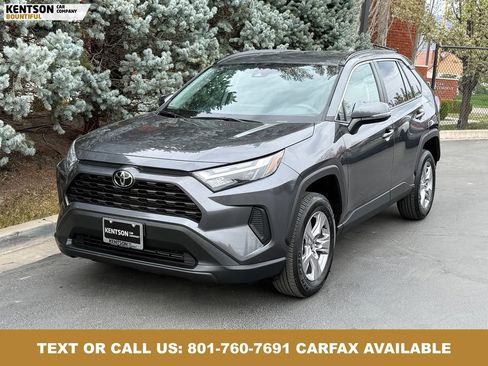 Used 2025 Toyota RAV4 XLE AWD/4WD image 3