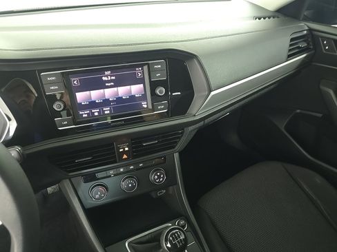 Used 2019 Volkswagen Jetta S FWD image 14
