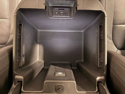 Used 2021 Chevrolet Silverado 1500 LT Trail Boss w/ Convenience Package II image 27