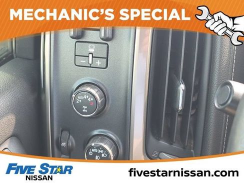 Used 2017 Chevrolet Silverado 1500 High Country AWD/4WD image 25
